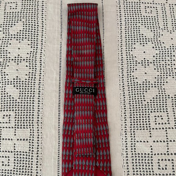 Gucci silk tie red, grey & yellow - Picture 4 of 10